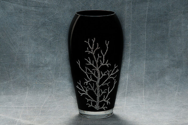 Collezione “CORALLO” di Carlo Pignatelli: Vaso con decoro strass, altezza cm 30.